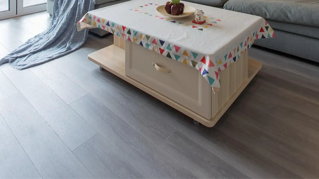 Clean LVP Flooring